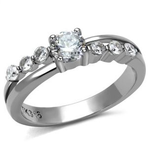ultrachicfashion.com Jewelry - High Polished CZ Ring ultrachicfashion.com Jewelry - High Polished CZ Ring